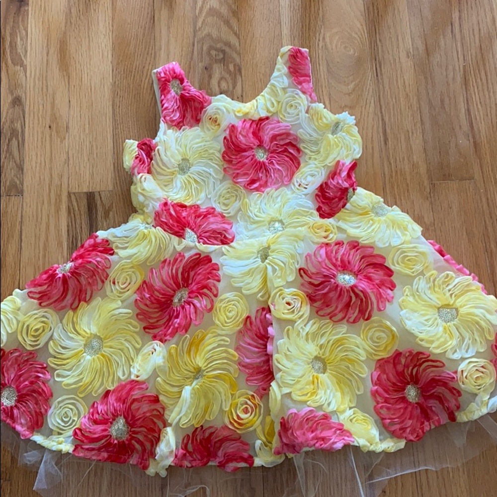 Size 5 le pink dress